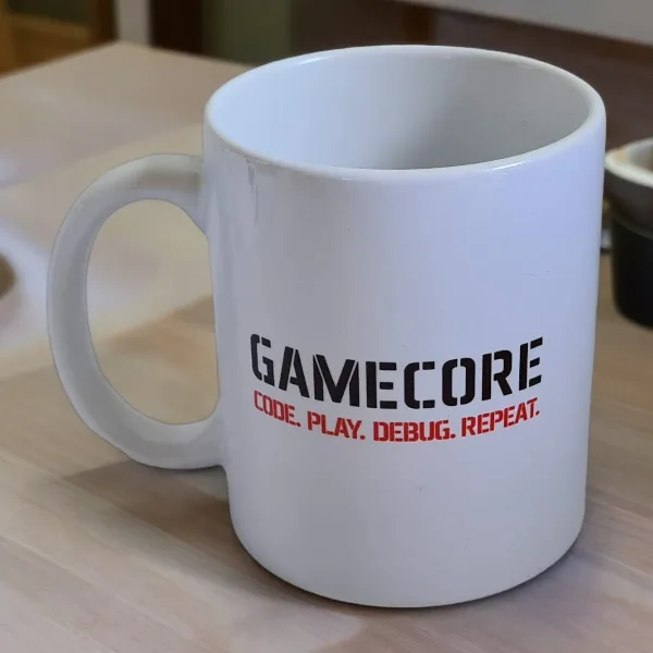 Печать на кружках логотипа Gamecore Печать на кружках логотипа Gamecore